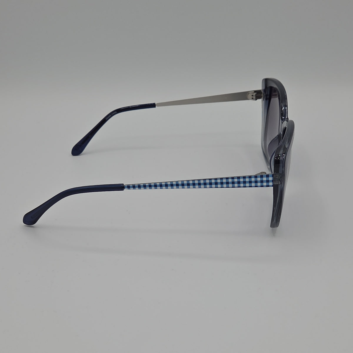 Draper James DJ9011 400 Sunglasses — Blue