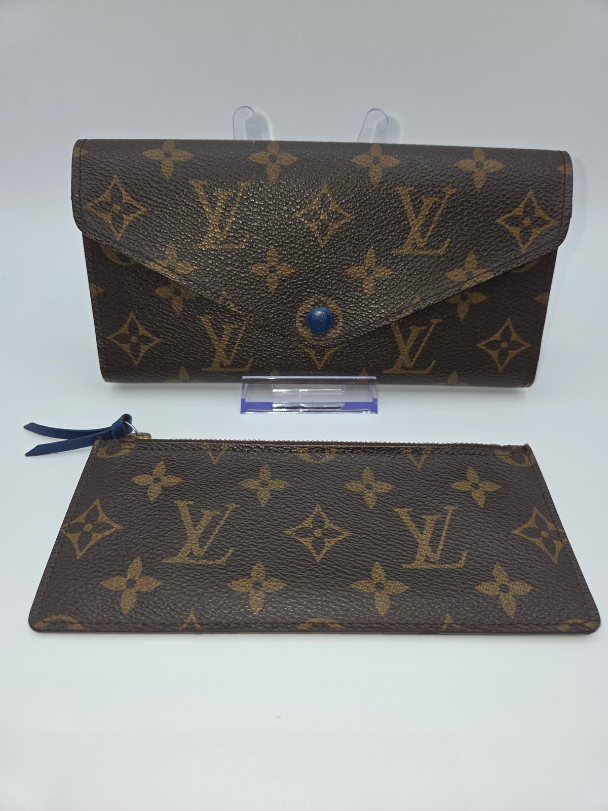 Pre-Loved Louis Vuitton Josephine Wallet