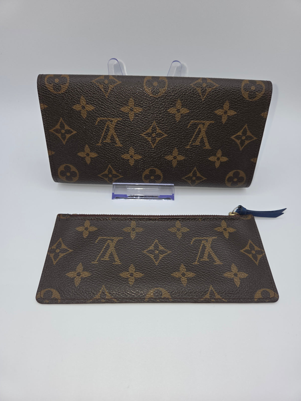 Pre-Loved Louis Vuitton Josephine Wallet