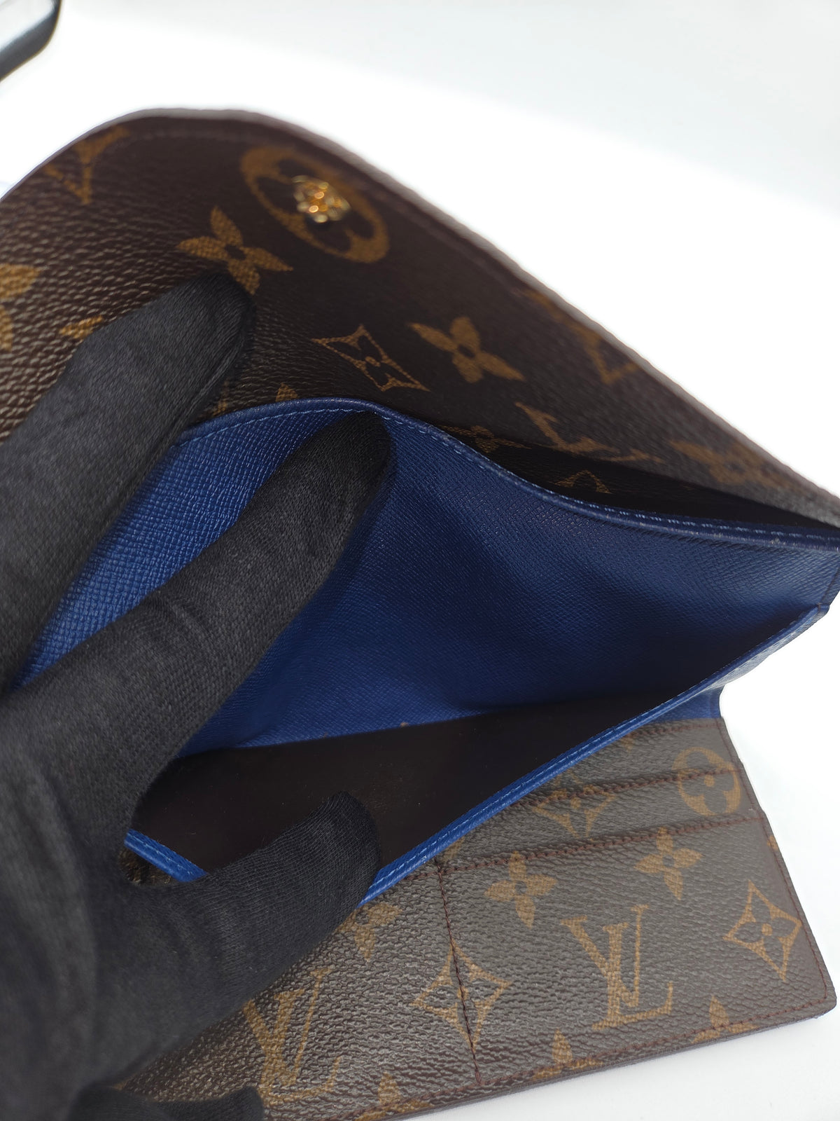 Pre-Loved Louis Vuitton Josephine Wallet