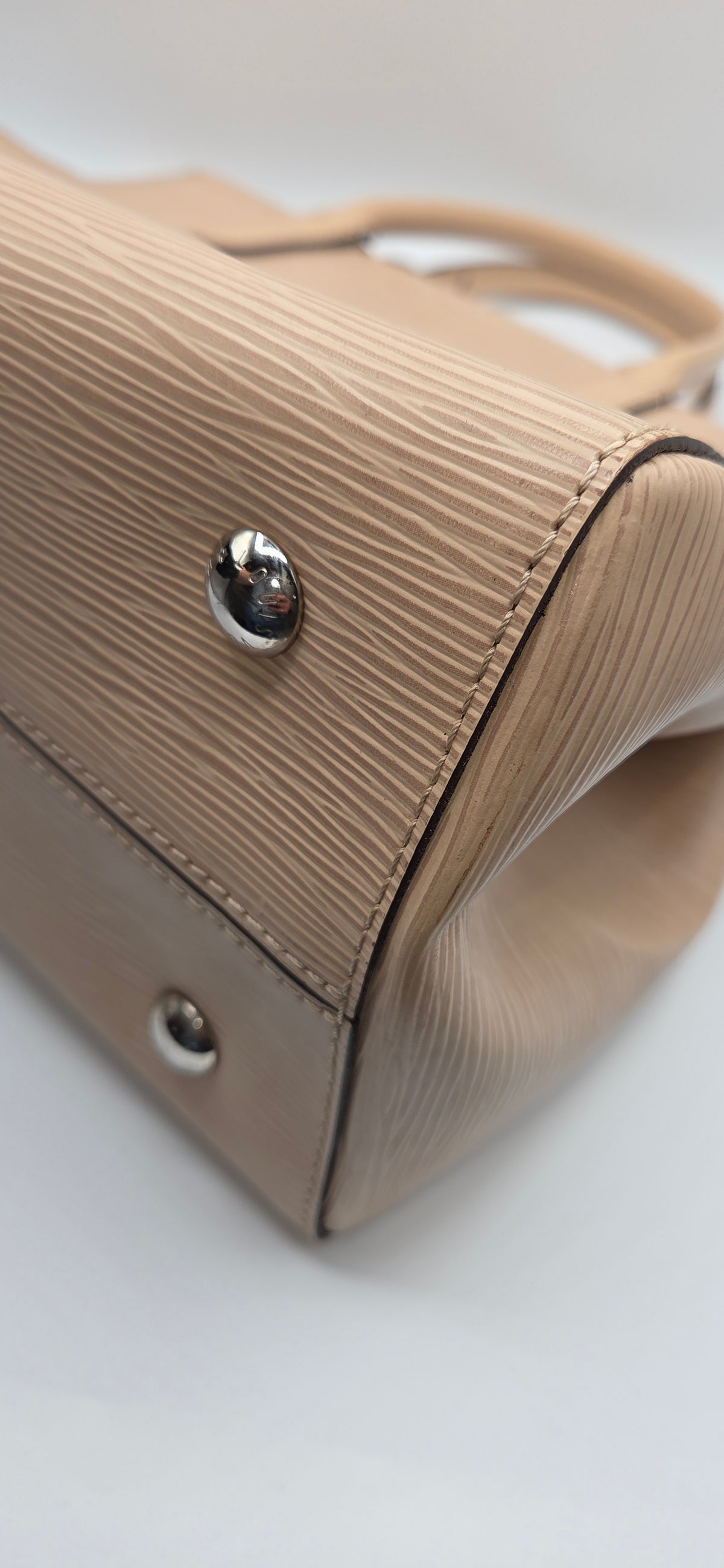 Pre-Loved Louis Vuitton Epi Marly MM