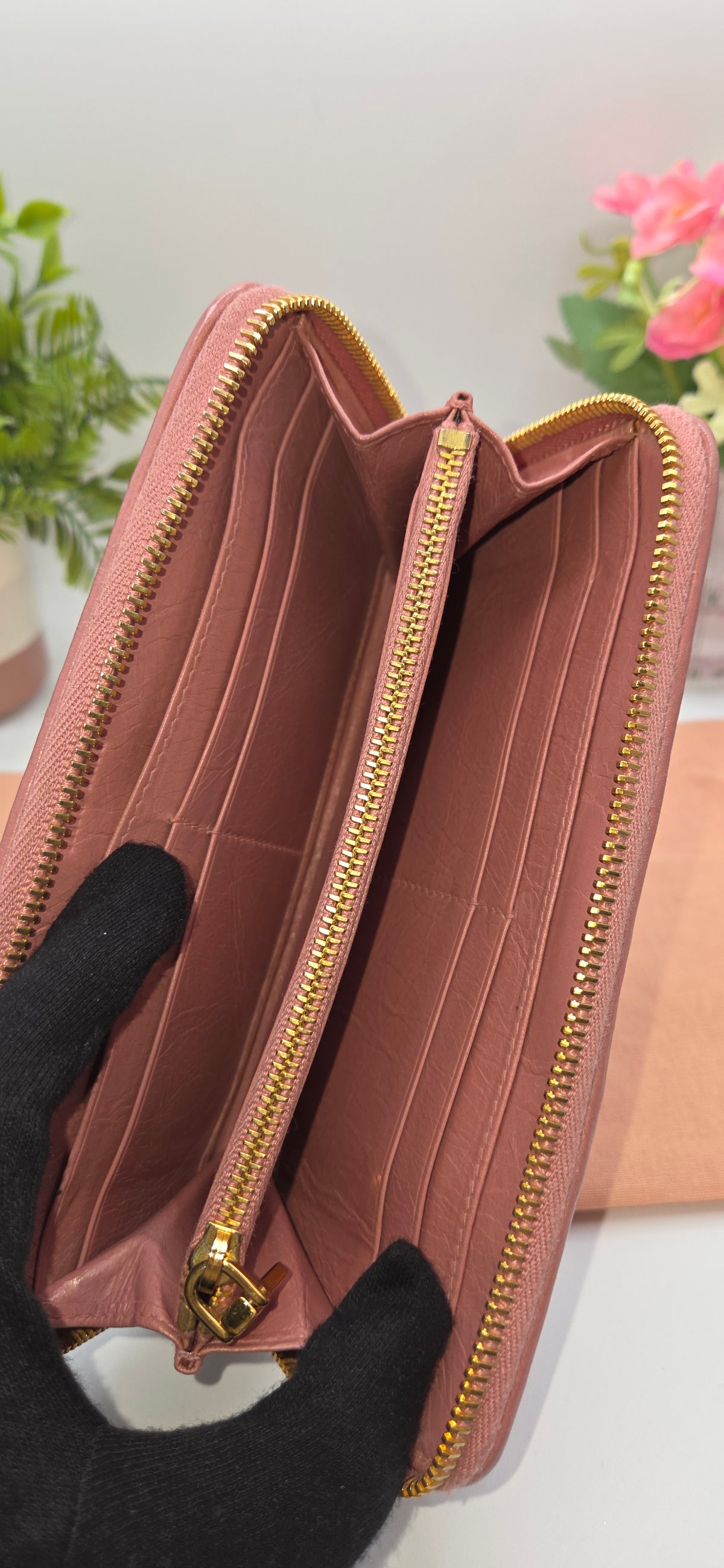 Pre-Loved Miu Miu Matelassé Nappa Leather Wallet