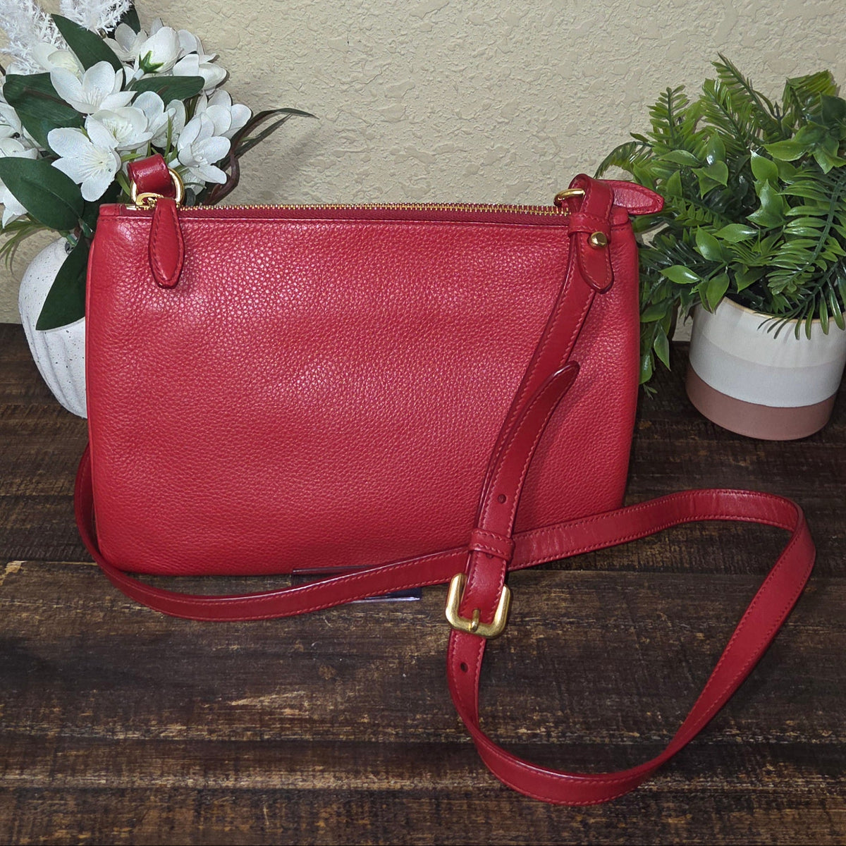 Pre-Loved Prada Vitello Phenix Double Zip