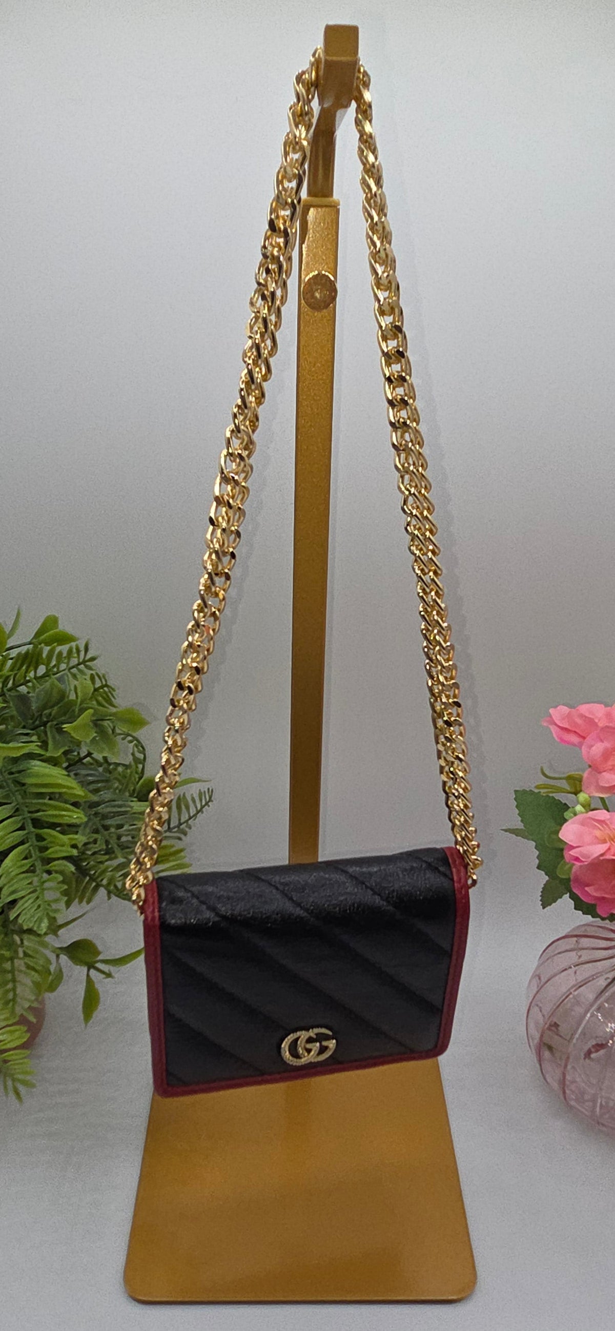 Pre-Loved Gucci GG Marmont Wallet