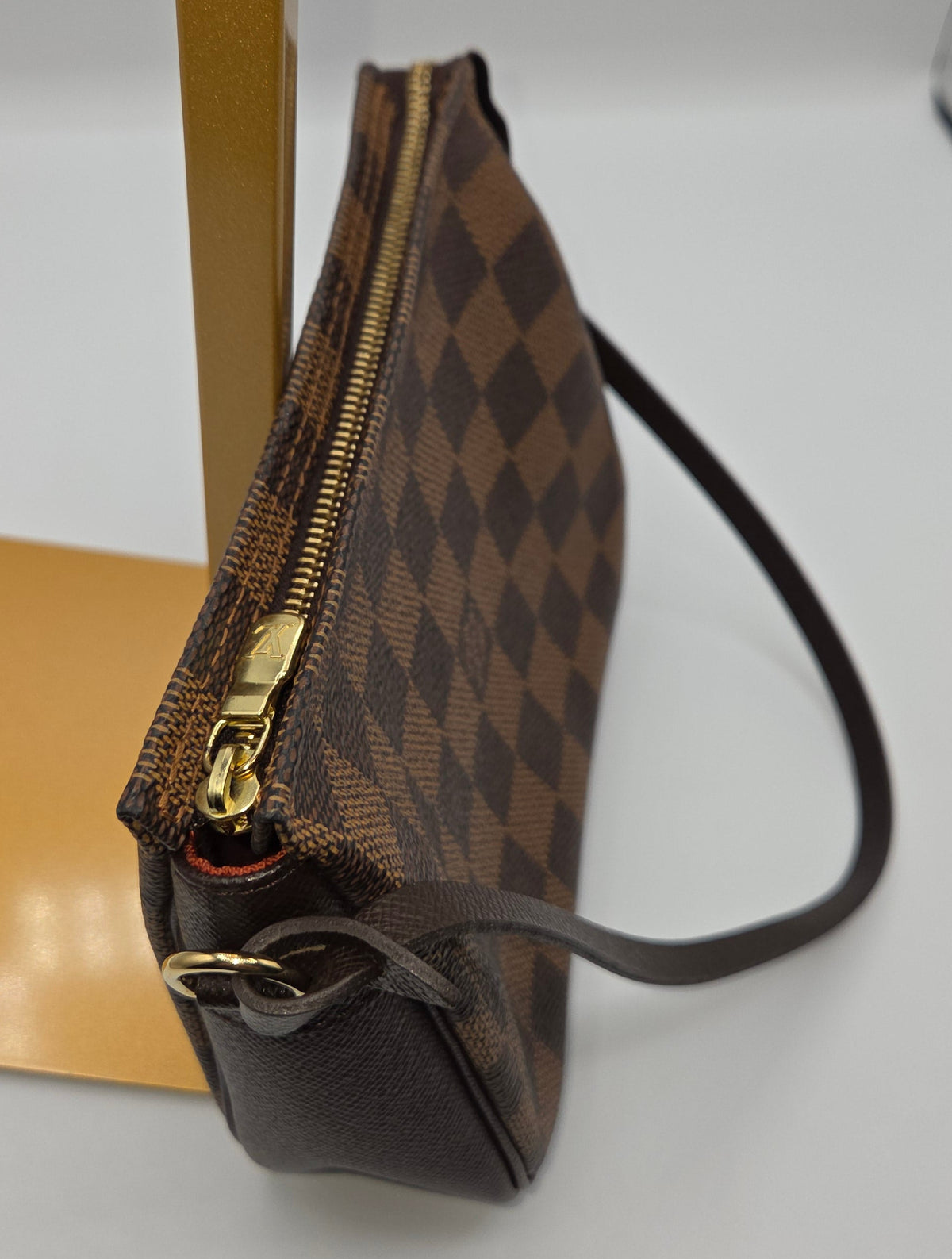 Pre-Loved Louis Vuitton Damier Ebene Trousse Make Up Bag Pochette