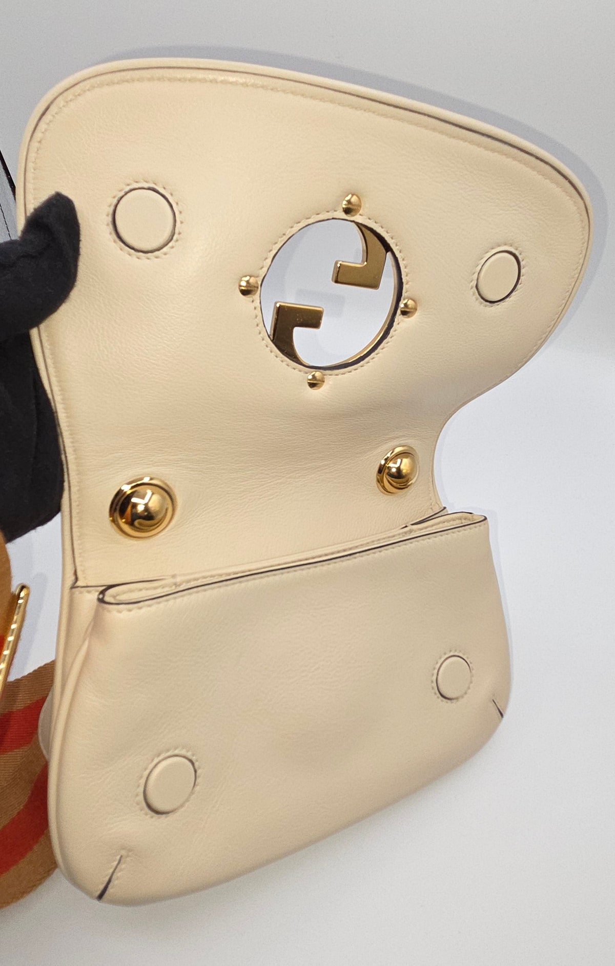 Pre-Loved Gucci Blondie Small Shoulder Bag