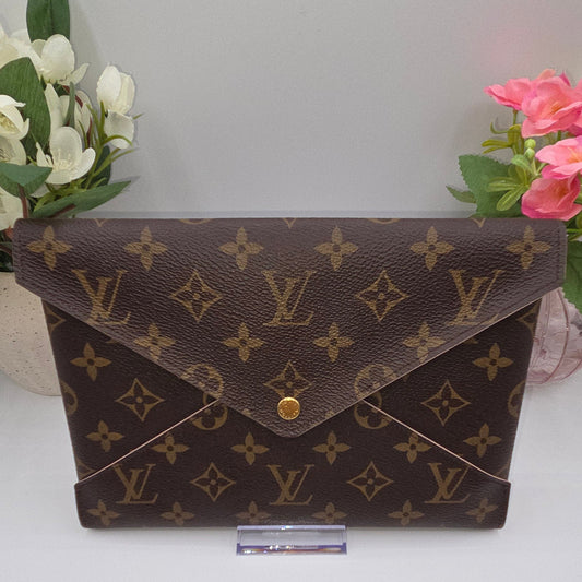 Pre-Loved Louis Vuitton Monogram Kirigami Pochette