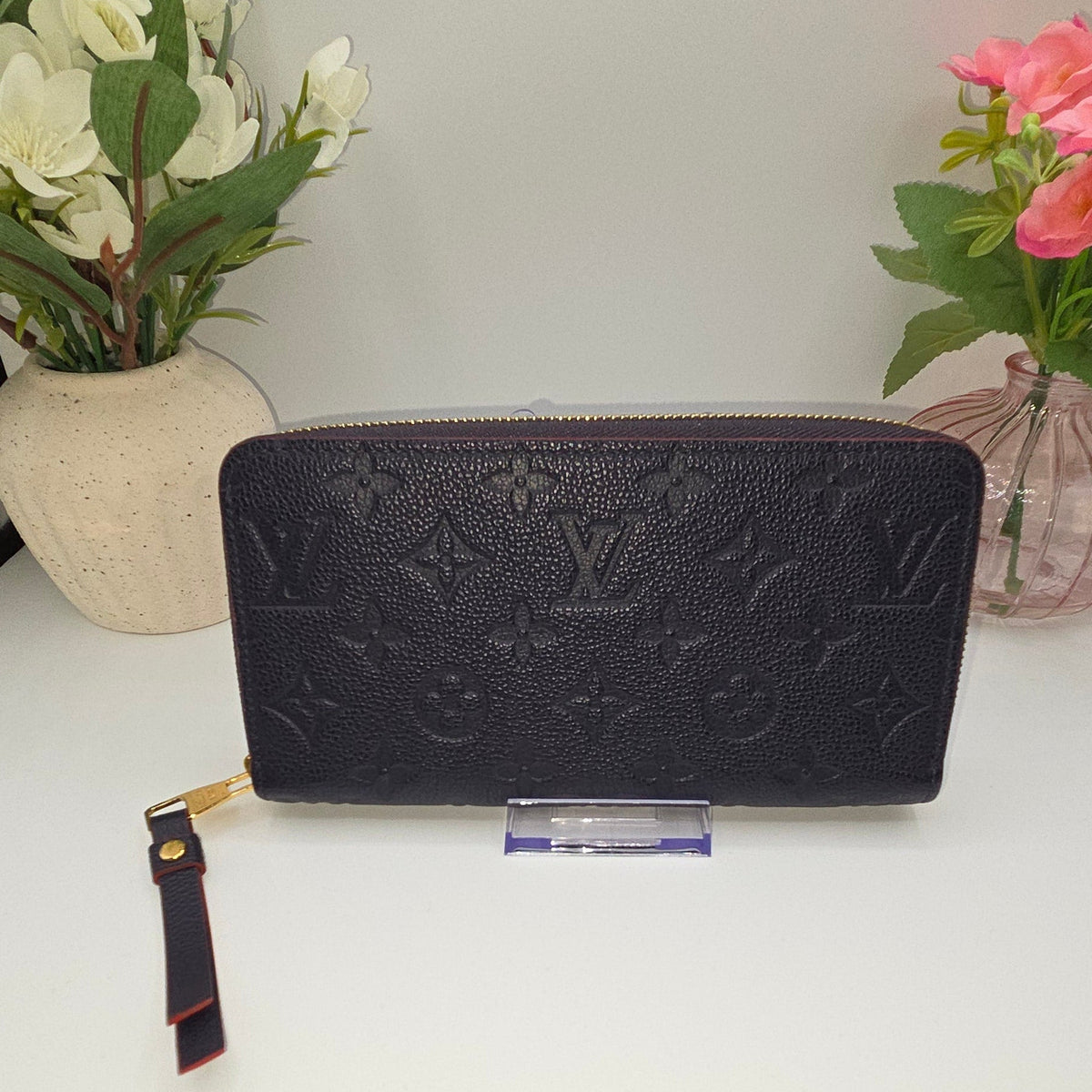 Pre-Loved Louis Vuitton Monogram Empreinte Zippy Wallet
