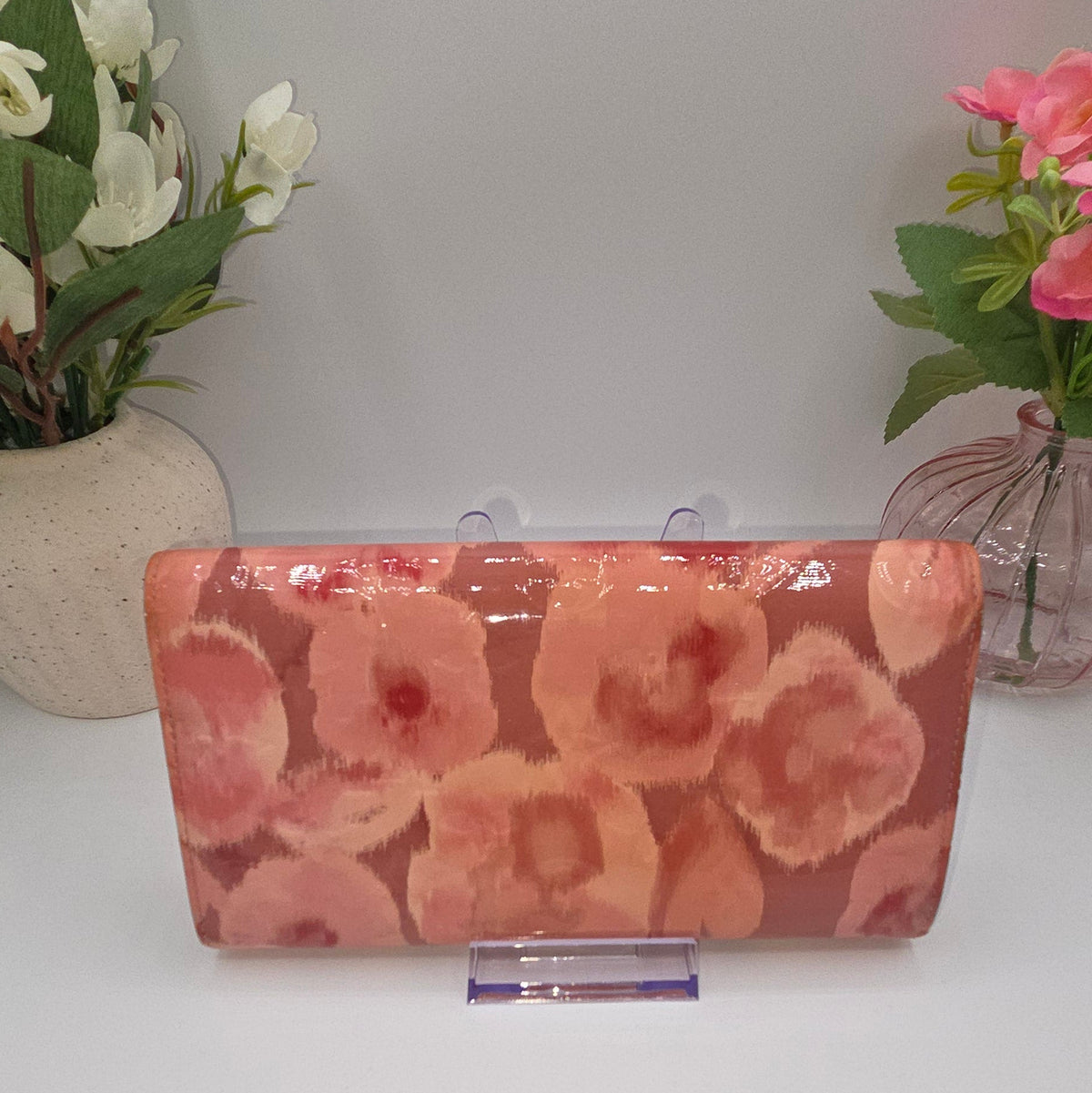 Pre-Loved Limited Edition Louis Vuitton Vernis Sarah Wallet - Rose Velours
