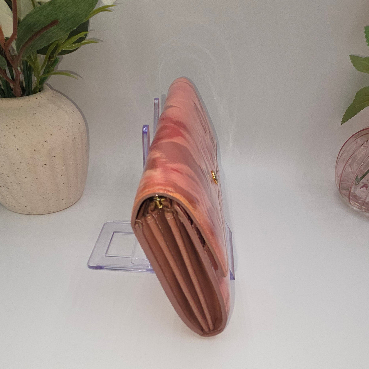 Pre-Loved Limited Edition Louis Vuitton Vernis Sarah Wallet - Rose Velours