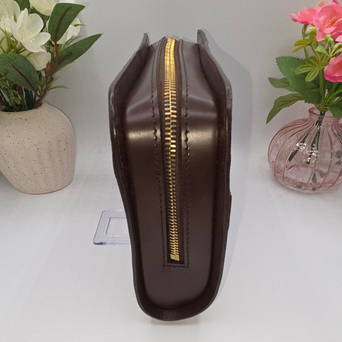 Pre-Loved Louis Vuitton Damier Ebene Pochette Saint Louis Clutch