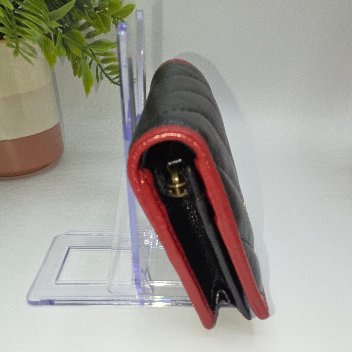 Pre-Loved Gucci GG Marmont Wallet