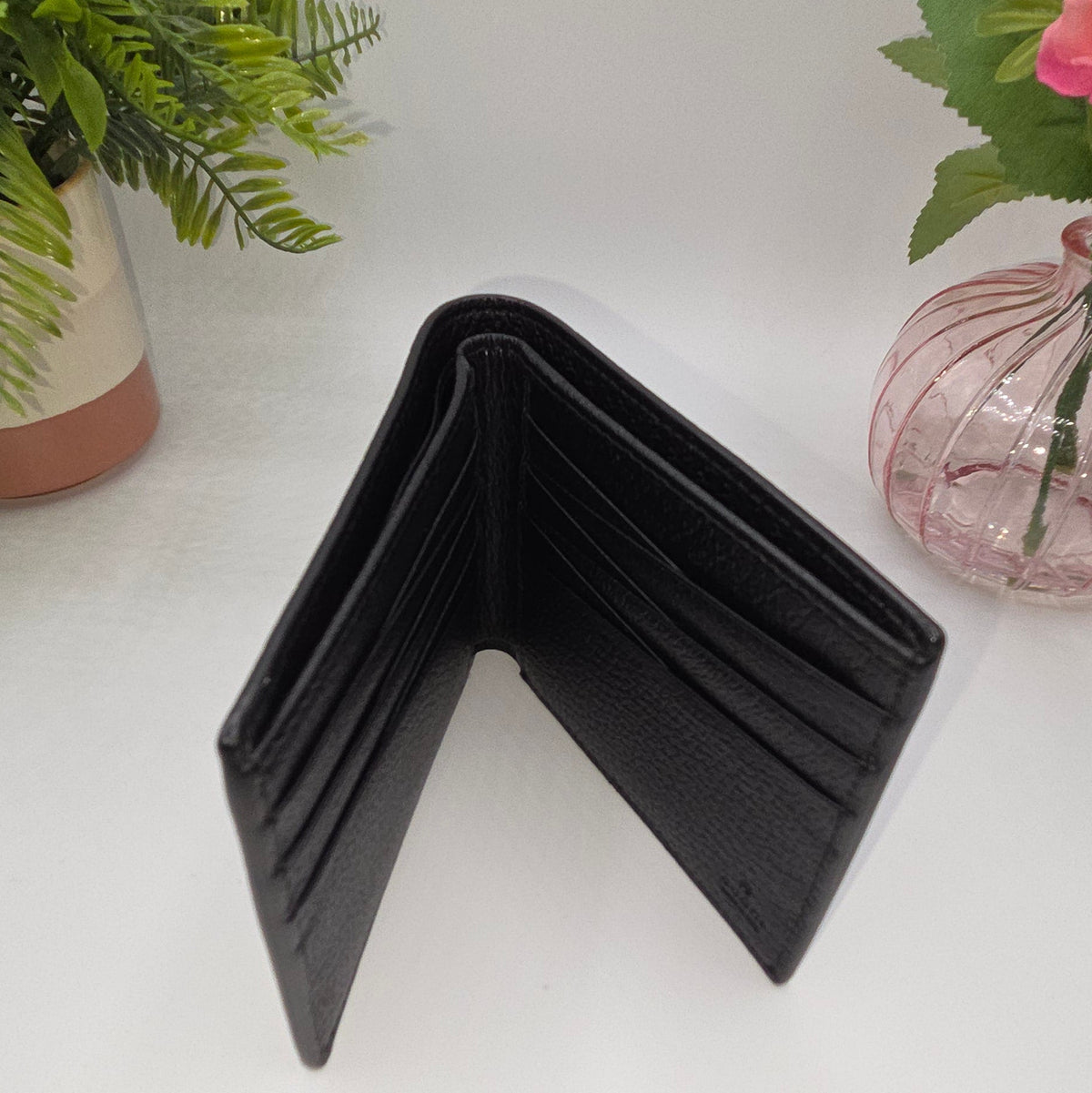 Pre-Loved Gucci GG Marmont Bifold Wallet