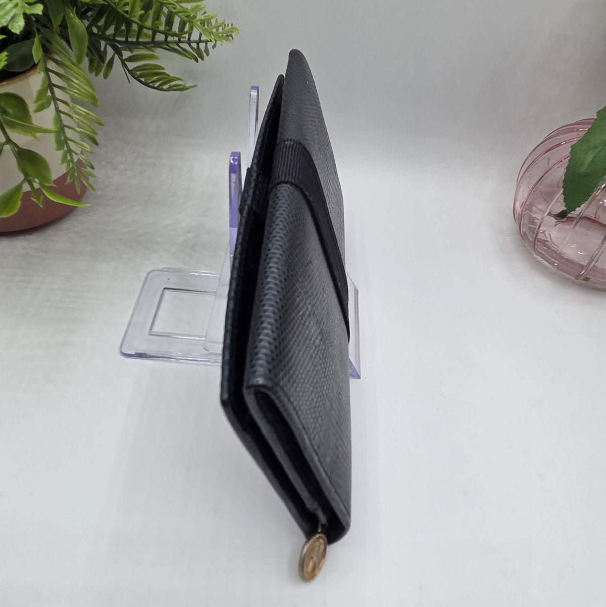 Pre-Loved Salvatore Ferragamo Vara Bow Lizard Embossed Continental Wallet