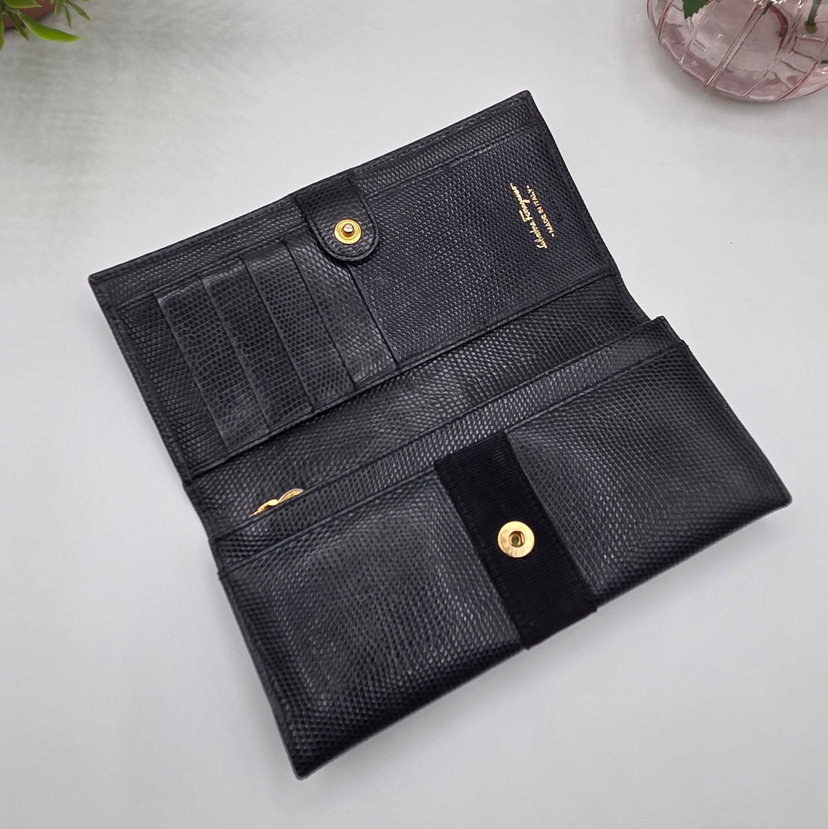 Pre-Loved Salvatore Ferragamo Vara Bow Lizard Embossed Continental Wallet