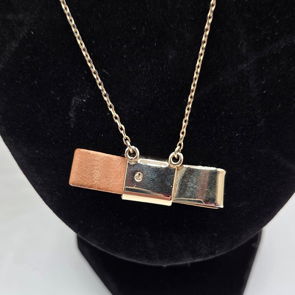 Pre-Loved Chloé Bowie Necklace