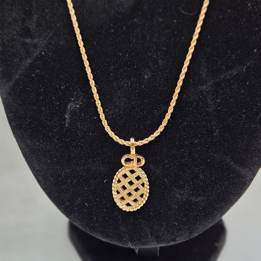 Pre-Loved Vintage Christian Dior Gold-Plated Rope & Basket-Weave Oval Pendant Necklace