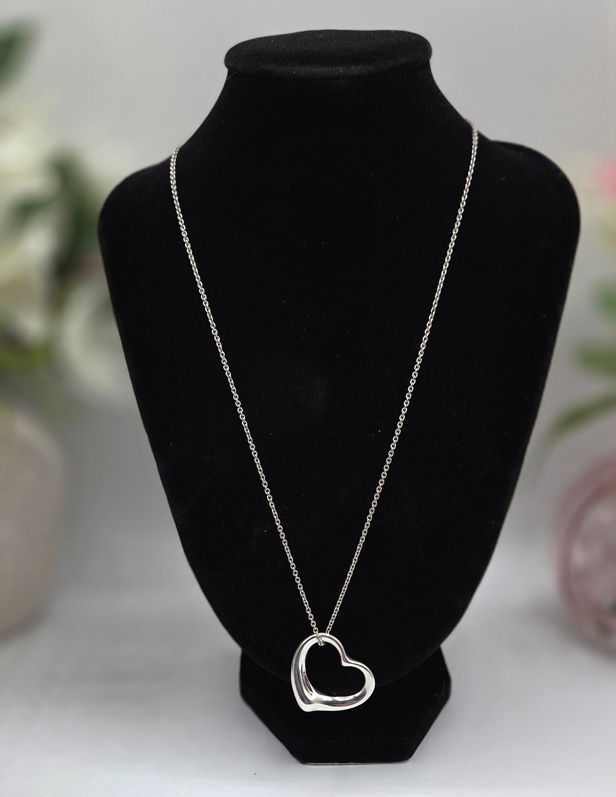 Pre-Loved Tiffany & Co. Elsa Peretti Open Heart Pendant Necklace – Sterling Silver