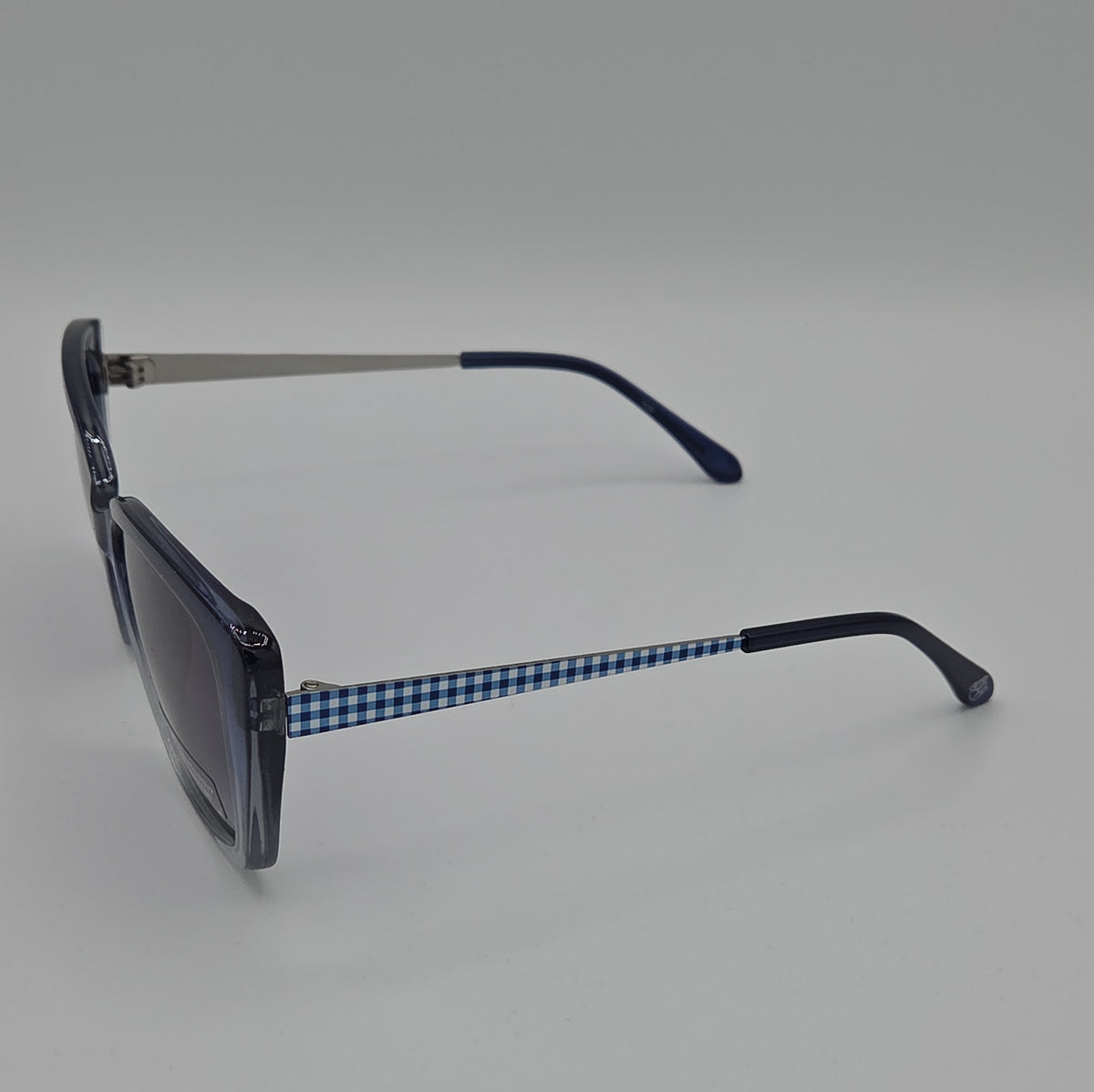 Draper James DJ9011 400 Sunglasses — Blue